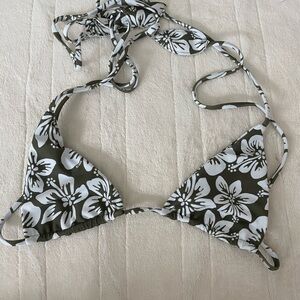 Benoa Swim Green batik